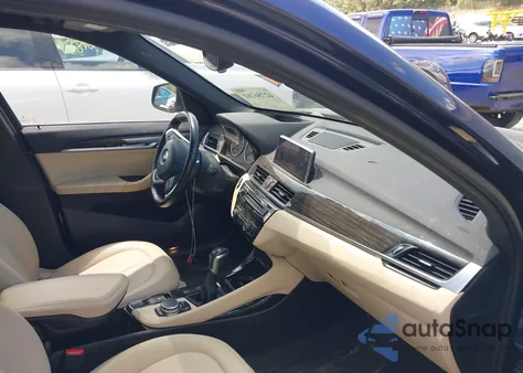 2016 BMW X1 xDrive28I из США, поврежденный, VIN WBXHT3C36GP887867